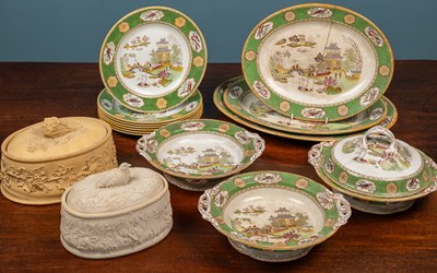 Lot 115 - Two tureens and an Ashworth Brothers part diner service