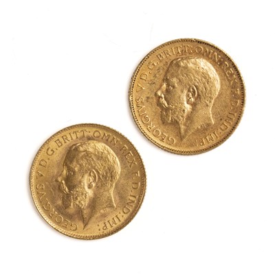 Lot 132 - Two half gold sovereigns dated 1912 and 1913