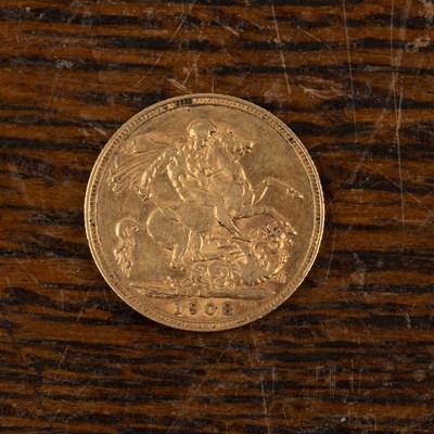 Lot 464 - Edward VII sovereign Dated 1908, 8g approx...