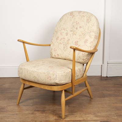 Lot 9 - Lucian Ercolani for Ercol '335' easy chair or...