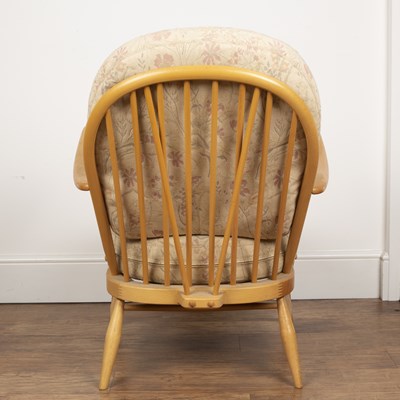 Lot 9 - Lucian Ercolani for Ercol '335' easy chair or...