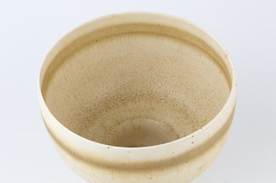 Lot 517 - Hazel Johnston (1933-2011) Footed bowl with...