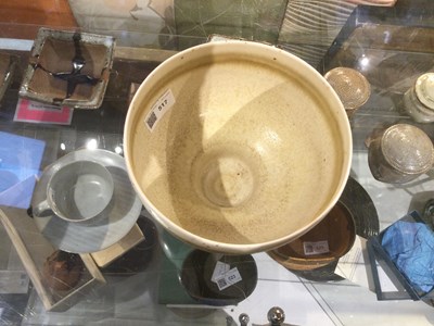 Lot 517 - Hazel Johnston (1933-2011) Footed bowl with...