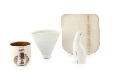 Lot 548 - Studio Ceramics To include a Val Barry...