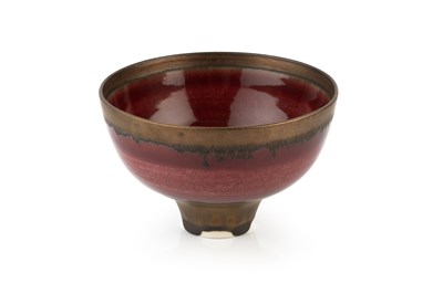 Lot 536 - Peter Wills (b.1955) Footed bowl porcelain,...