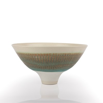 Lot 539 - Peter Wills (b.1955) Footed bowl porcelain,...