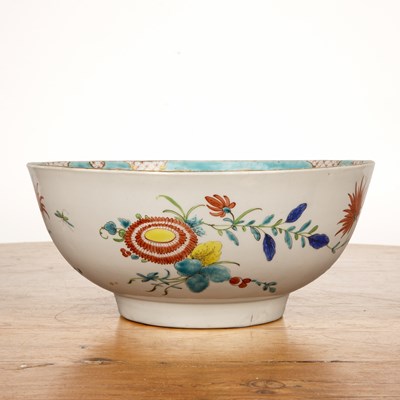 Lot 253 - Worcester porcelain bowl late 18th Century,...