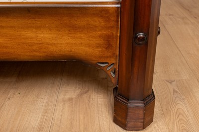 Lot 418 - A 20th century mahogany four poster bed