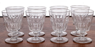 Lot 76 - A set of eight red wine glsses