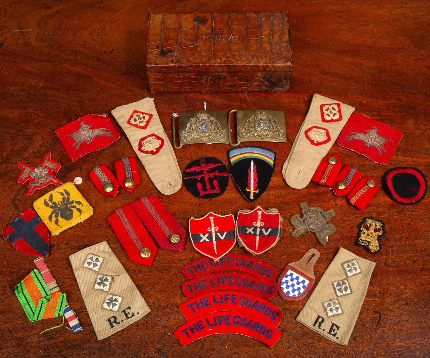 Lot 19 - A collection of regimental items