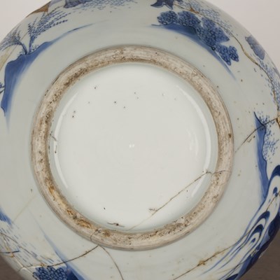 Lot 12 - Garlic neck blue and white bottle vase Chinese,...