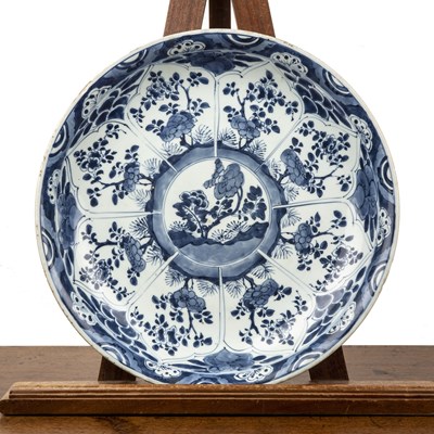 Lot 11 - Blue and white large shallow dish/charger...