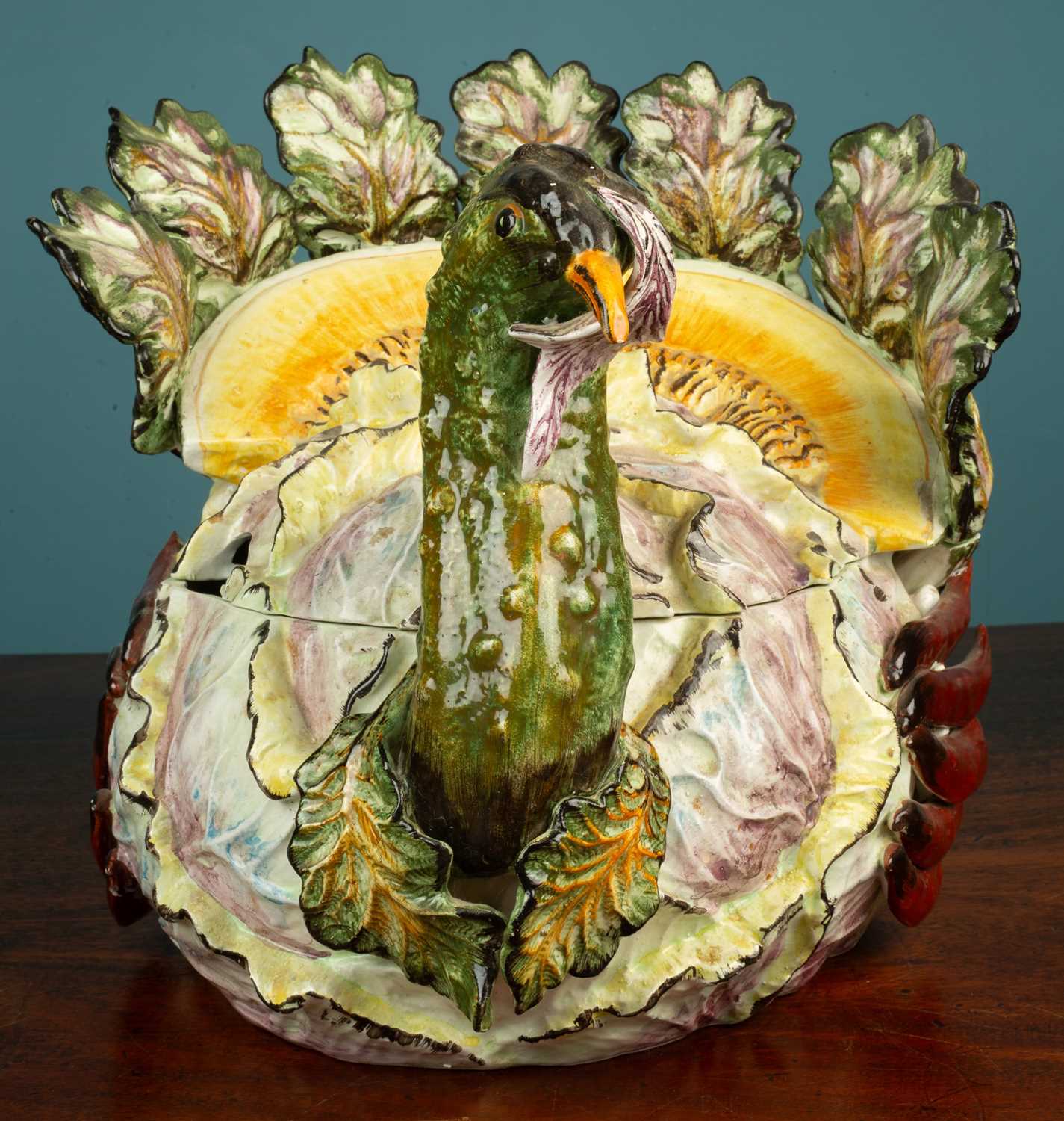 Lot 396 - A tin glazed pottery tureen modelled as a turkey