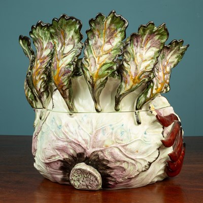 Lot 396 - A tin glazed pottery tureen modelled as a turkey