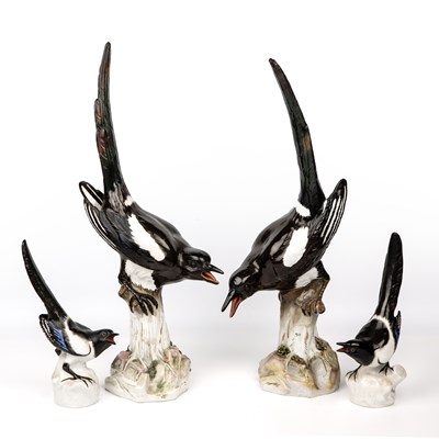 Lot 100 - A pair of late 19th century Meissen magpies ,...