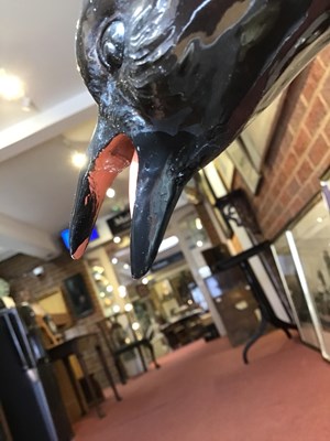 Lot 100 - A pair of late 19th century Meissen magpies ,...