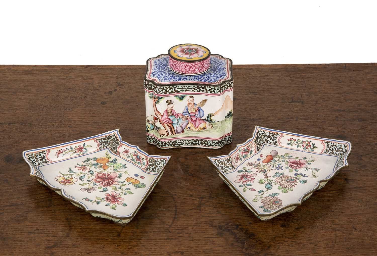 Lot 423 - Enamel tea caddy Chinese, 19th Century painted...