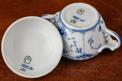 Lot 504 - A 1960s Royal Copenhagen tea service