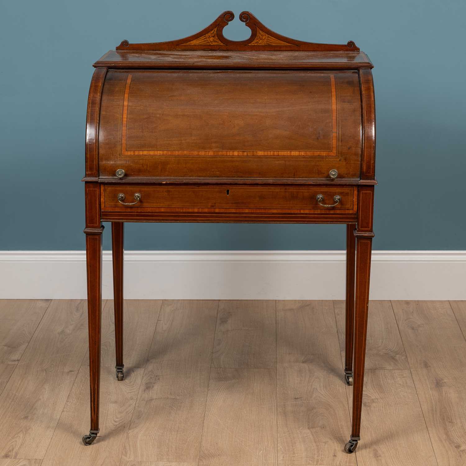 Lot 454 - A 20th century reproduction Regency style cylinder desk