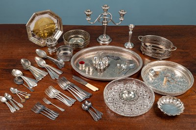 Lot 511 - A collection of silver and silver-plated items...