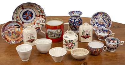 Lot 310 - Quantity of ceramics to include a Newhall tea...