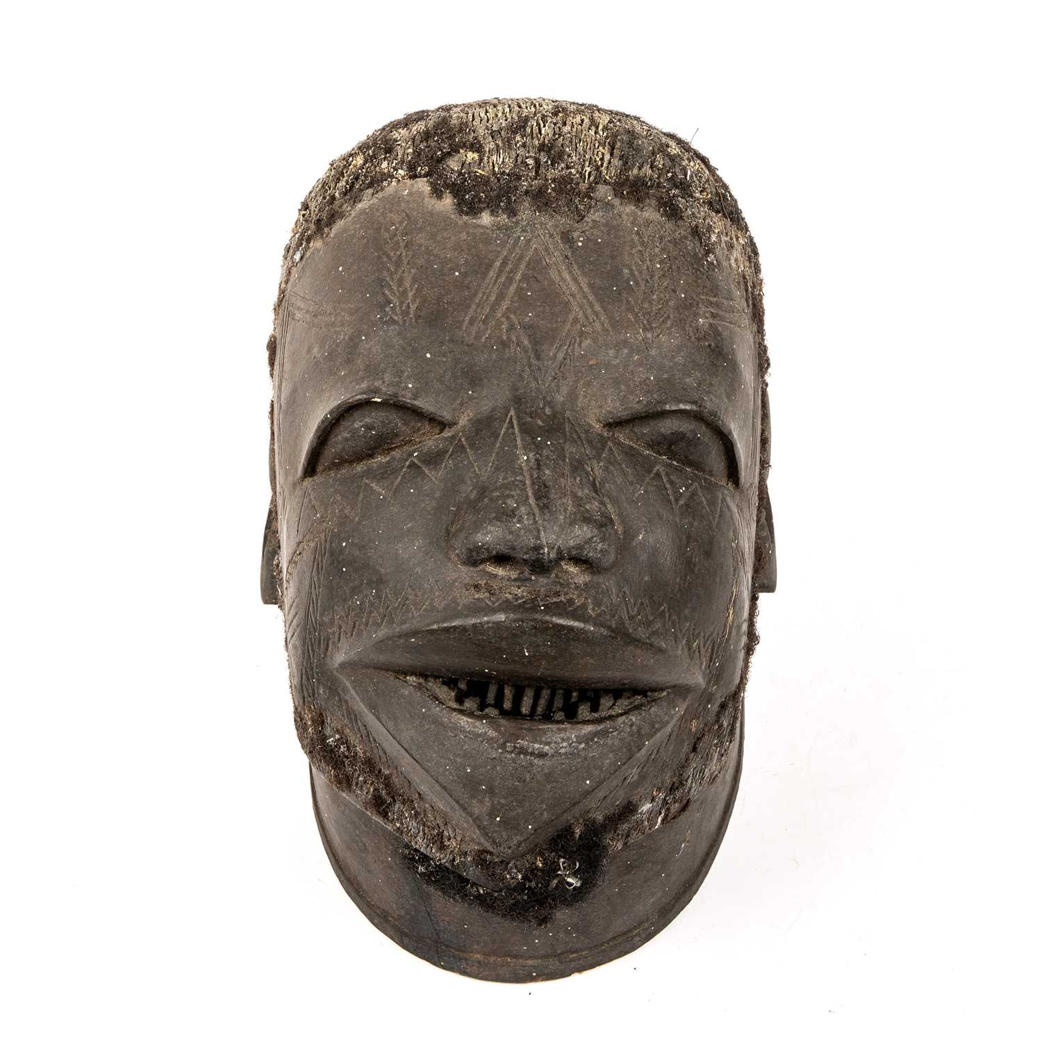 Lot 181 - Makonde Tanzania helmet mask 18.5cm wide 30cm...