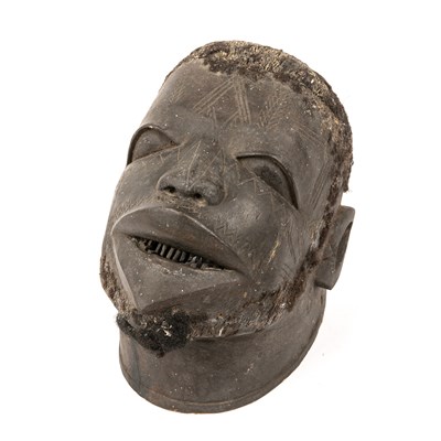 Lot 181 - Makonde Tanzania helmet mask 18.5cm wide 30cm...