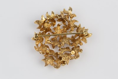 Lot 7 - A 9ct gold panel brooch, designed as a cluster...