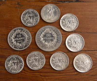 Lot 263 - Collection of French coins comprising: 1976 50...