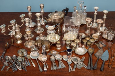 Lot 39 - A quantity of silver plate