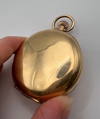 Lot 229 - A 9ct gold hunter pocket watch, the white...