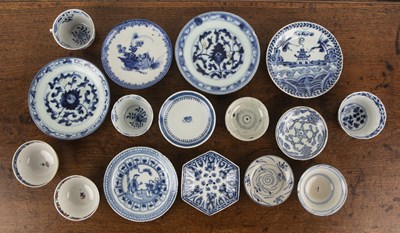 Lot 47 - Group of pieces Chinese including various tea...