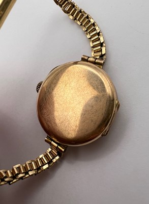 Lot 265 - A collection of watches, comprising a bracelet...