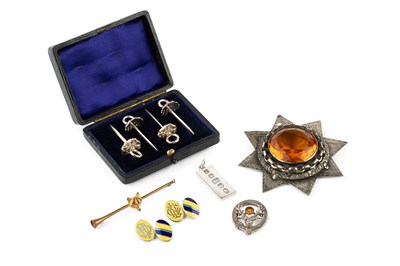 Lot 296 - A collection of jewellery, to include a pair...