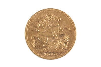 Lot 214 - A Victoria sovereign, dated 1900