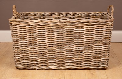 Lot 271 - A large wicker log basket