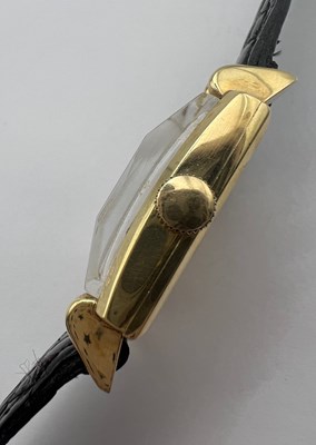 Lot 256 - A wristwatch by Longines, circa 1940s, the...
