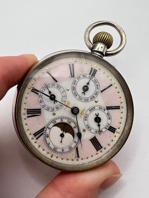 Lot 245 - An early 20th century silver open face pocket...