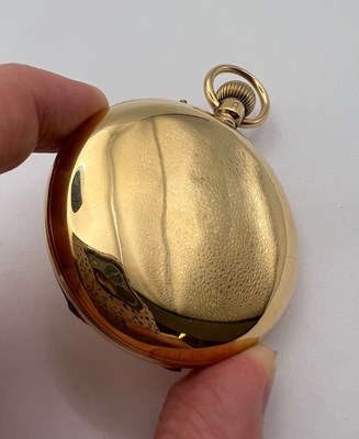 Lot 227 - An early 20th century 18ct gold hunter pocket...
