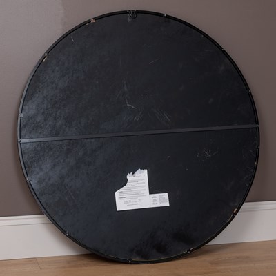 Lot 376 - A circular wall mirror modelled as a clock dial