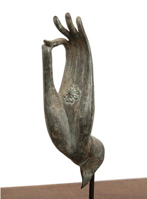 Lot 453 - Bronze hand Thailand, Ayutthaya, probably 17th...