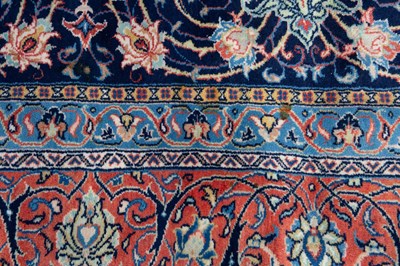 Lot 35 - A modern Kashan carpet