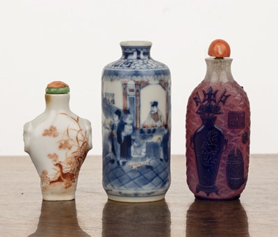 Lot 289 - Three snuff bottles Chinese to include a blue...