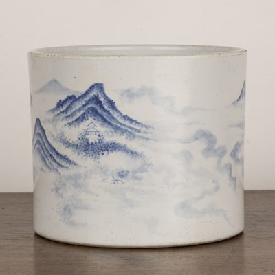 Lot 19 - Blue and white porcelain brush pot Chinese,...