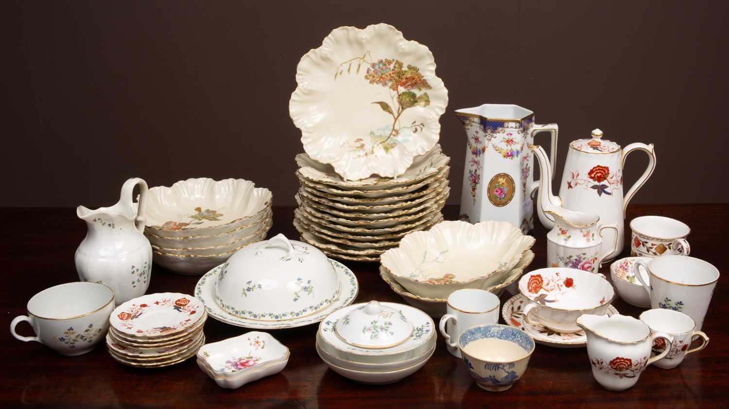 Lot 90 - A Limoges dinner service