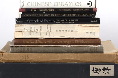 Lot 443 - Collection of books/catalogues on Chinese and...