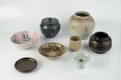 Lot 611 - Agnette Hoy (1914-2000) at Bullers Pottery...