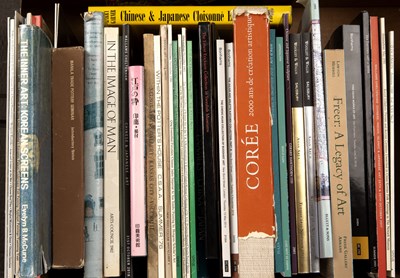 Lot 377 - Large collection of books, auction catalogues...