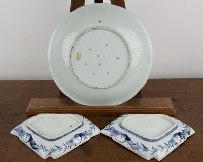 Lot 44 - Arita blue and white porcelain small charger...