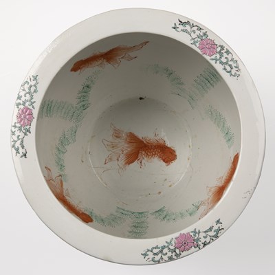 Lot 68 - An early 20th century Chinese porcelain fish...